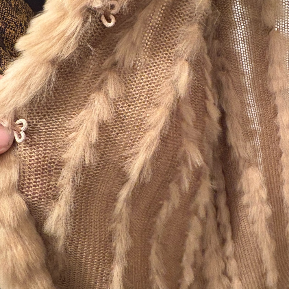 Heartloom Women's RABBIT FUR Jacket - Picture 5 of 8